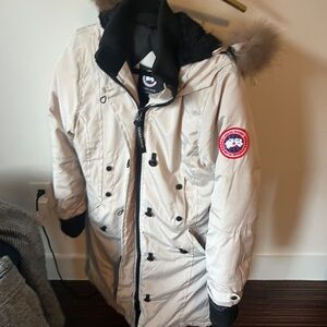 Canada Goose Women Coat size Small